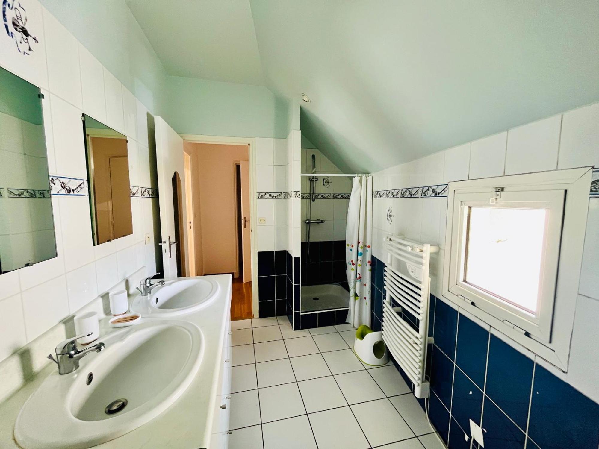 Centre-Bourg, Calme, Familial, L'Appart Du Clocher Limeray エクステリア 写真